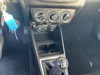 Suzuki Swift 1.2 Hybrid Comfort picture 13