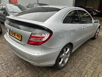 Mercedes C-klasse Sportcoupe 160   ( 120613 Km ) picture 4