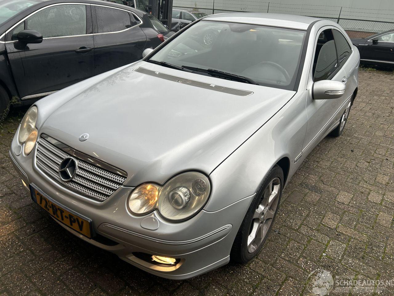 Mercedes C-klasse Sportcoupe 160   ( 120613 Km )