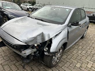 Auto incidentate Peugeot 208 1.2 PureTech Active 2023/8
