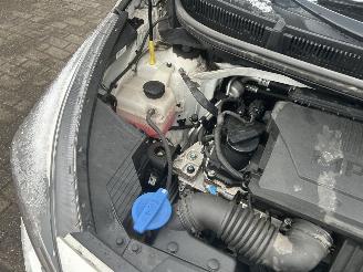 Kia Picanto 1.0 DPI  Comfortline picture 9