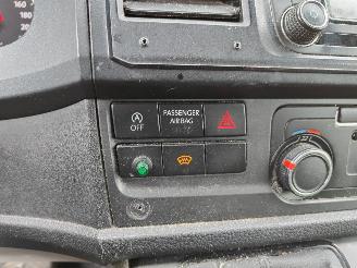 Volkswagen Transporter 2.0TDI AUT. 3persoons Highline Navi Clima picture 26