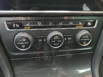 Volkswagen Golf 1.5 TSI Comfortline Navi Clima Cruise picture 12