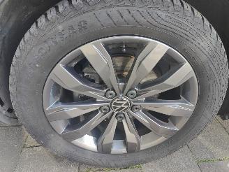 Volkswagen T-Roc 1.5 TSI R-line automaat picture 21