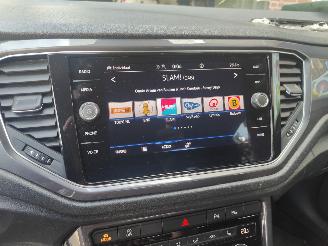 Volkswagen T-Roc 1.5 TSI R-line automaat picture 17