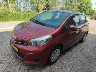  Toyota Yaris 1.0 Aspiration Clima Cruise 2012/5