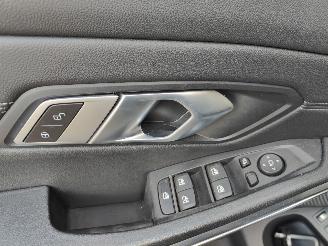 BMW 3-serie Touring 320e M-Pakket Aut. picture 12