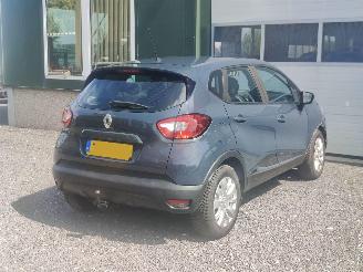 Renault Captur 0.9 TCe Expression Navi picture 5