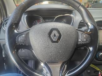 Renault Captur 0.9 TCe Expression Navi picture 15