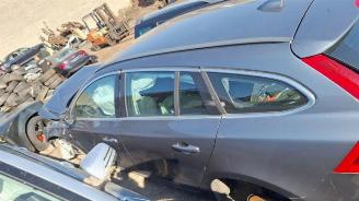 Volvo V-60 V60 I (FW/GW), Combi, 2010 / 2018 2.0 D2 16V picture 4