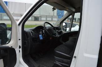 Peugeot Boxer 96 KW 2.0 D KOFFER LAADKLEP AIRCO EURO 6 picture 10