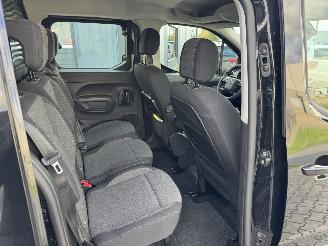 Opel Combo Combo 1.5 Life Edition Led Navi Kamera 5 Sitze picture 11