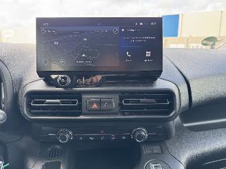 Opel Combo Combo 1.5 Life Edition Led Navi Kamera 5 Sitze picture 20