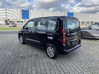 Opel Combo Combo 1.5 Life Edition Led Navi Kamera 5 Sitze picture 5
