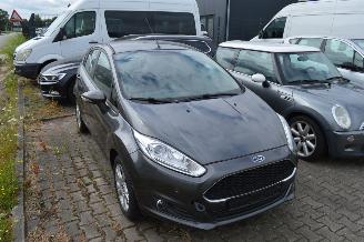 Vaurioauto  passenger cars Ford Fiesta Ford Fiesta Titanium Navi Klima Pdc 2017/2