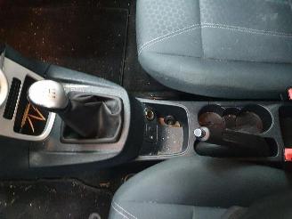 Ford Fiesta 1.25 Titanium picture 22