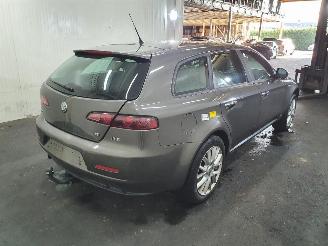 Alfa Romeo 159 1.9 JTS Sportwagen Distinctive picture 6