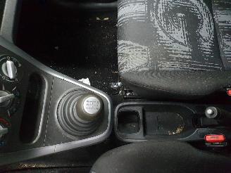 Opel Agila F68 1.2i picture 9