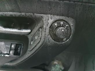 Volkswagen Polo 6R 1.2 12v Comfortline picture 11