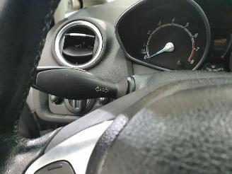 Ford Fiesta 1.0 Champion picture 23