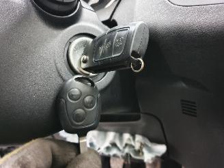 Ford Fiesta 1.0 Champion picture 18