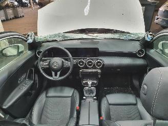 Mercedes A-klasse 177 A160 Avantgarde picture 7