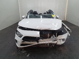 Mercedes A-klasse 177 A160 Avantgarde picture 2