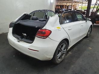 Mercedes A-klasse 177 A160 Avantgarde picture 6