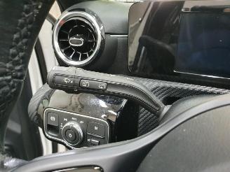 Mercedes A-klasse 177 A160 Avantgarde picture 34