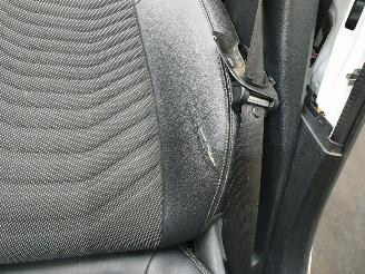 Mercedes A-klasse 177 A160 Avantgarde picture 15