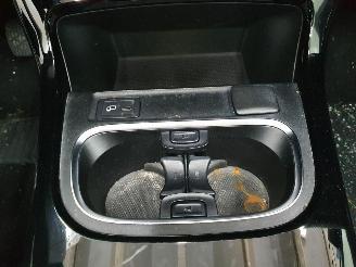 Mercedes A-klasse 177 A160 Avantgarde picture 25