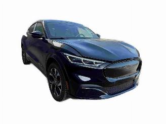 demontáž osobní automobily Ford Mustang Mach-e Premium AWD 2022/10