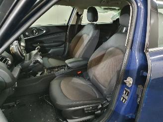 Mini Clubman F54 One picture 21