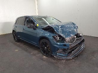 Salvage car Volkswagen Golf BQ 1.0 TSI Comfortline 2018/5