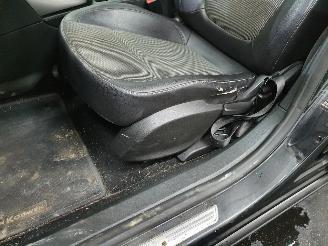 Opel Astra J 1.4 Cosmo picture 15