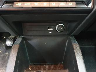 Skoda Fabia NJ 1.0TSI Business Edition picture 18