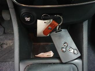 Renault Clio Mk4 0.9 TCe Expression picture 17