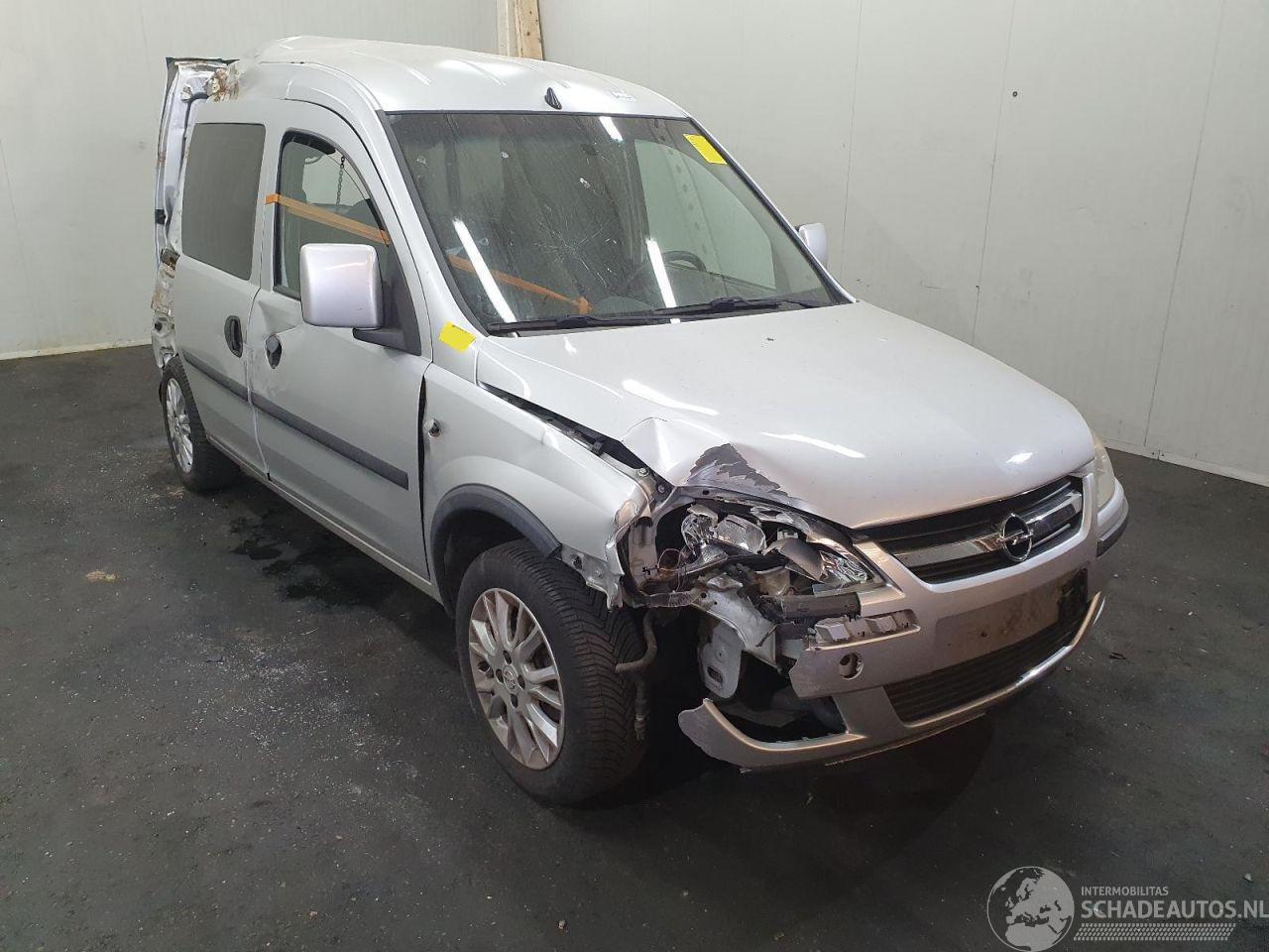 Opel Combo 1.3 CDTI Base