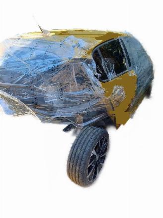 Peugeot 208 P21E 1.2 Petrol Turbo picture 2