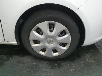 Opel Adam  picture 20