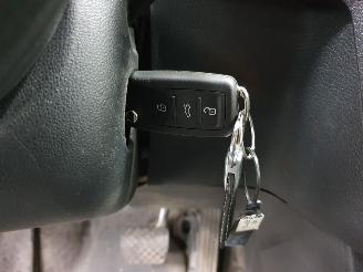 Volkswagen Caddy SA 2.0 TDI L1H1 HighLine BlueMotion picture 22