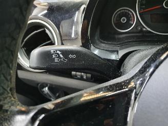 Volkswagen Up! 121 1.0 BlueMotion High Up! picture 32