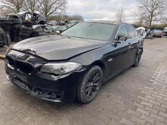 Vrakbiler auto BMW 5-serie 5 serie (F10), Sedan, 2009 / 2016 520d 16V 2015