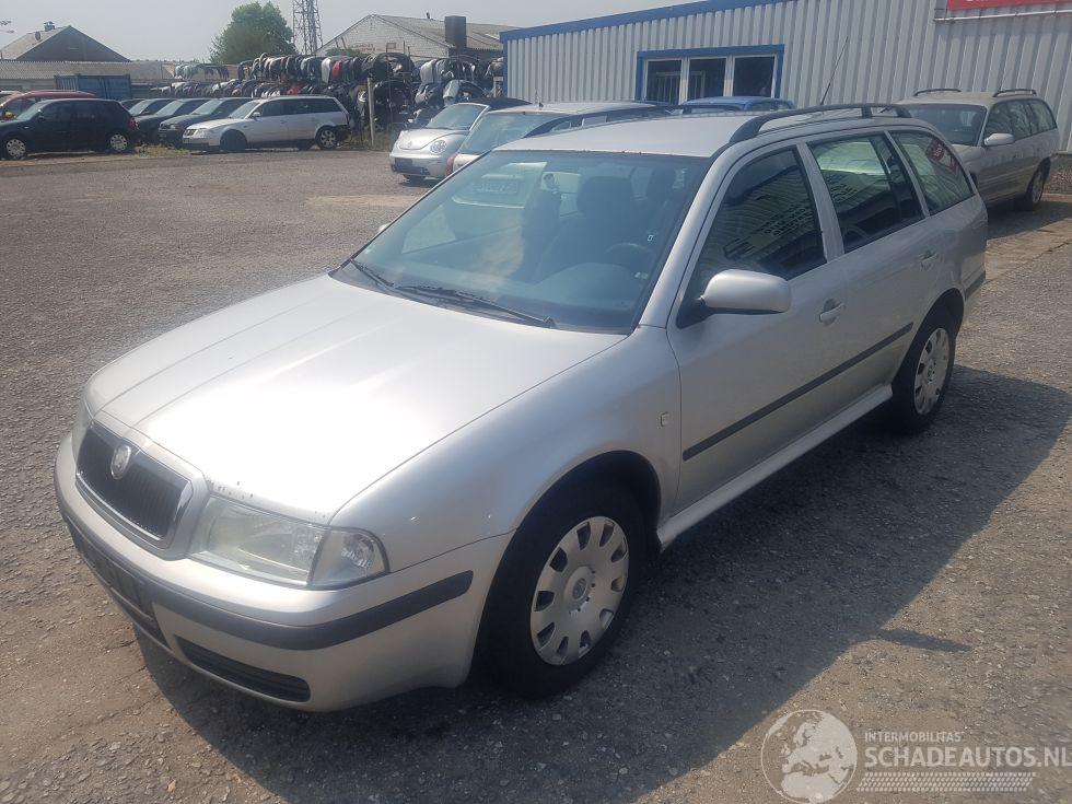 Skoda Octavia Zilver LF7T Onderdelen Bumper Deur