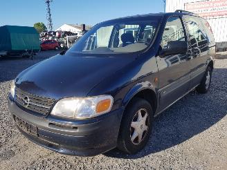 demontáž osobní automobily Opel Sintra Marine Blauw 28U Onderdelen Deur Bumper 1999/8