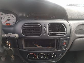 Renault Mégane Cabrio Blauw NV432 Onderdelen Deur Bumper picture 11