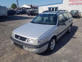 Sloopauto Volkswagen Passat 35I Zilver LB7Z Onderdelen Bumper Deur 1996/5