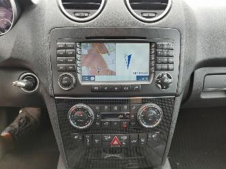 Mercedes M-klasse 320 CDI Onderdelen Zwart C197 Motor picture 11