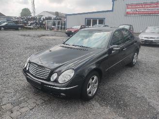 Vrakbiler auto Mercedes E-klasse W211 220CDI Zwart C197 Onderdelen 646961 Motor 2005/3