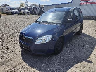 demontáž osobní automobily Skoda Roomster 1.2 12V Blauw LF5A Onderdelen CGPA Motor 2009/7
